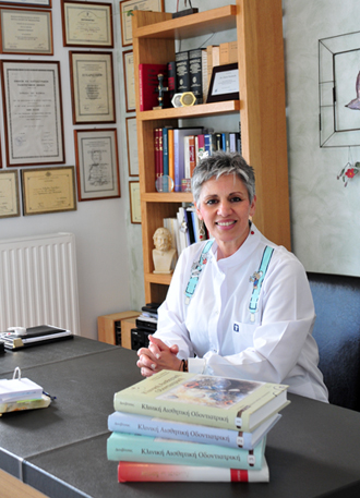 Χάρη Παξιμαδά